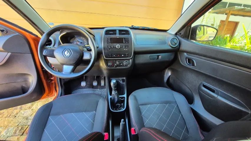 Renault Kwid Zen 1.0 Flex 12V 5P Mec. 2018 - Foto 4