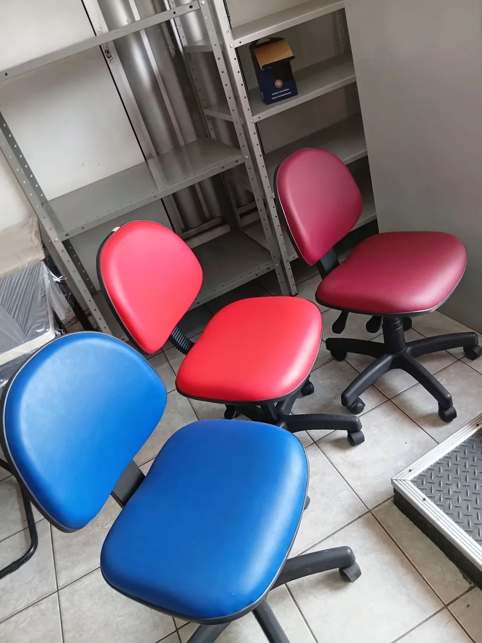 Cadeiras executiva com rodinhas 