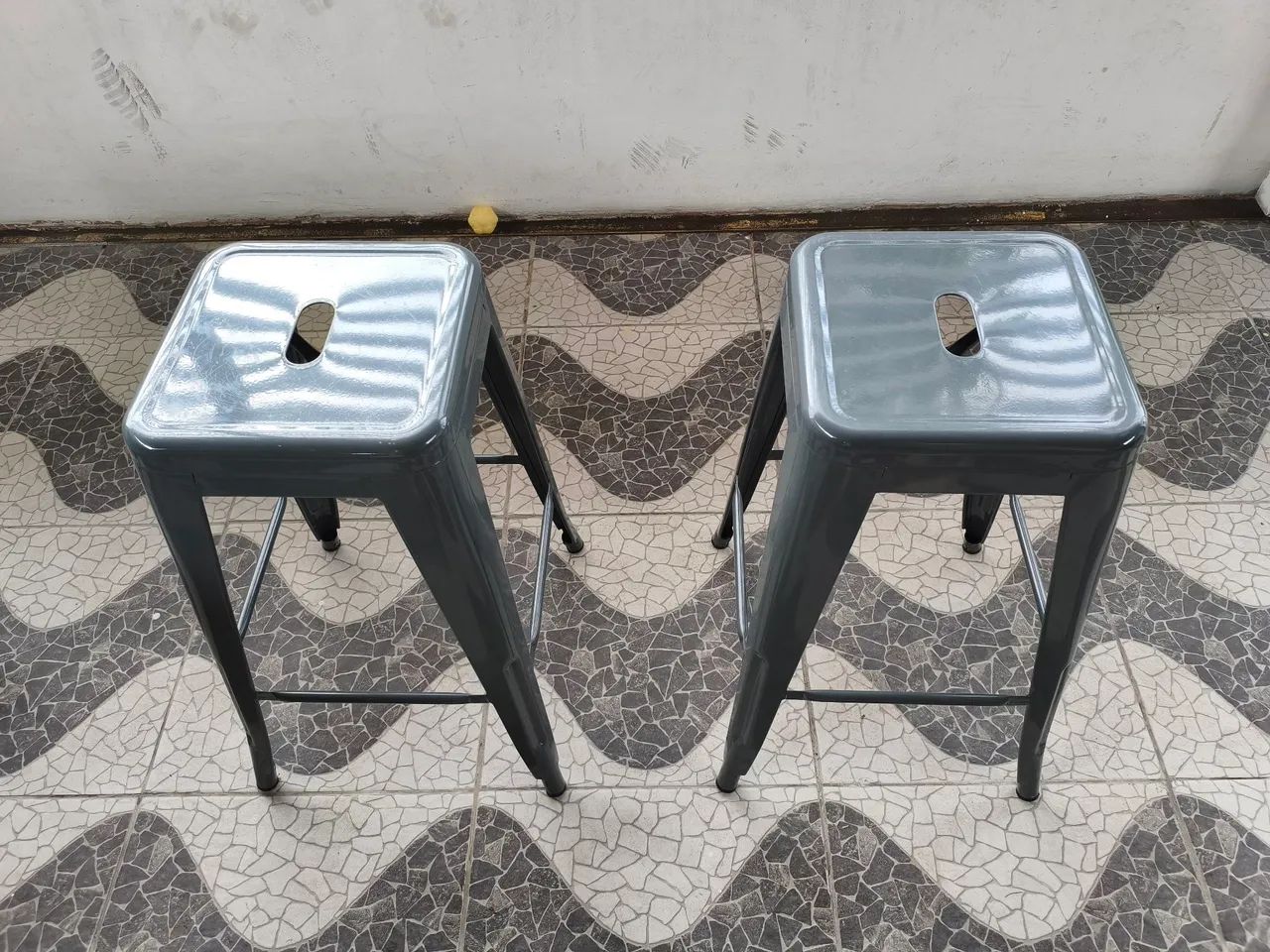 banqueta tolix metal aço