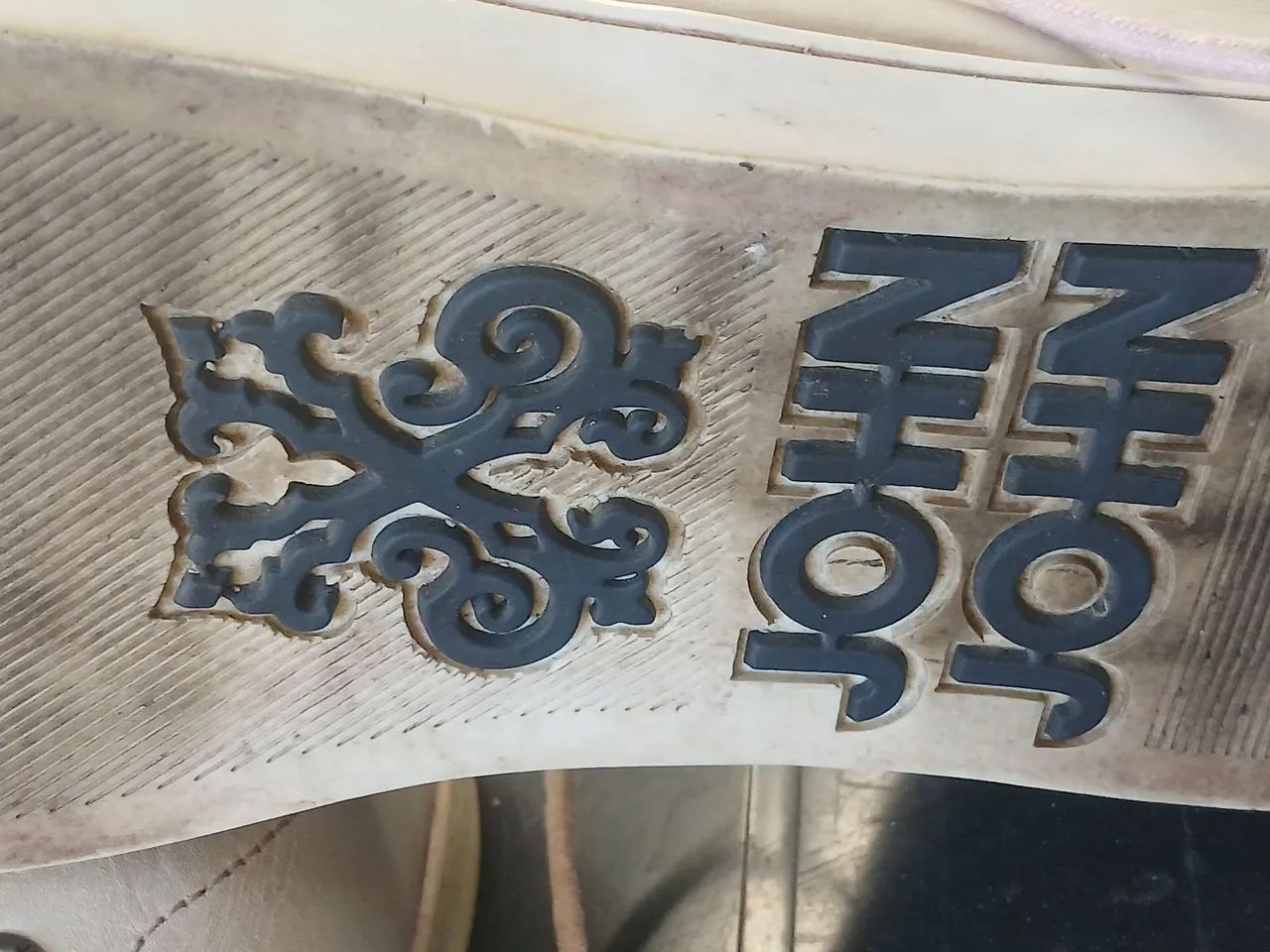 Tenis jon jon - Foto 2