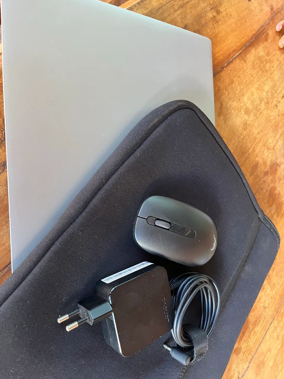 Notebook Lenovo  - Foto 4