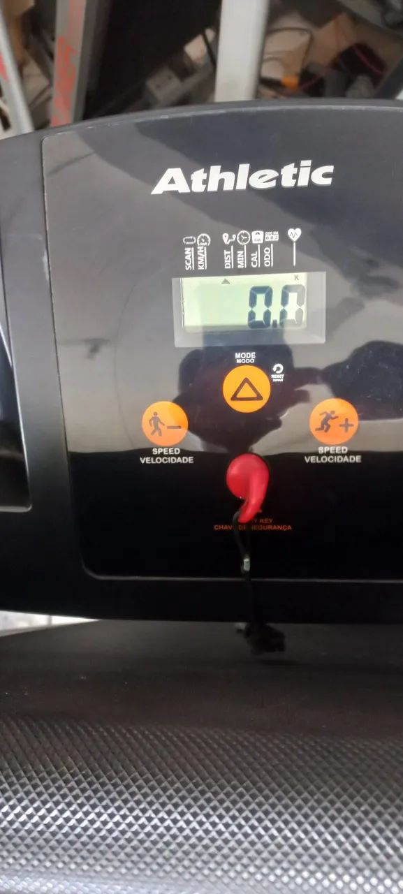 Vendo esteira Athletic Action zerada!! - Foto 4