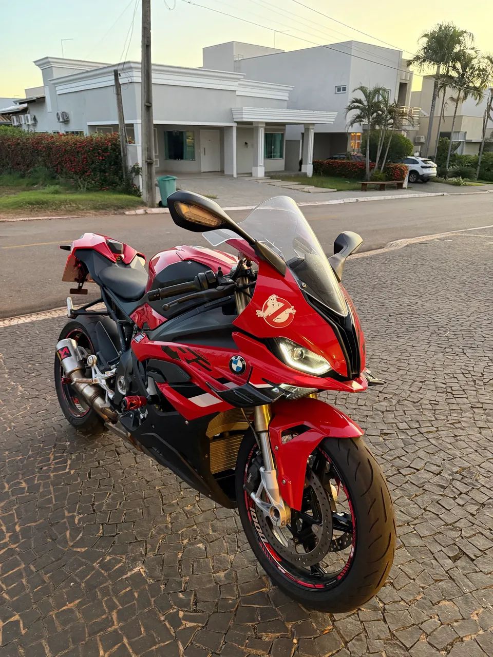 BMW S1000RR 2024 - Apenas 800 km 