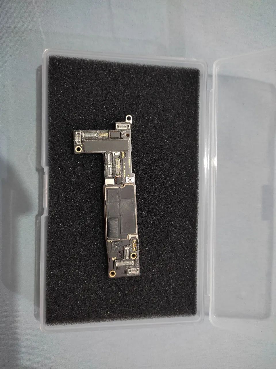 Placa iPhone 15 