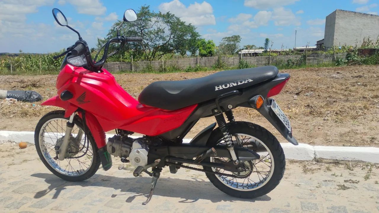Vende-se Pop 110i muito bem conservada 