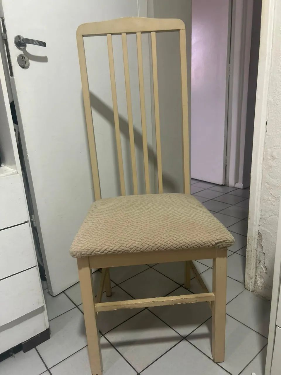 Conjunto de 6 Cadeiras em madeira 