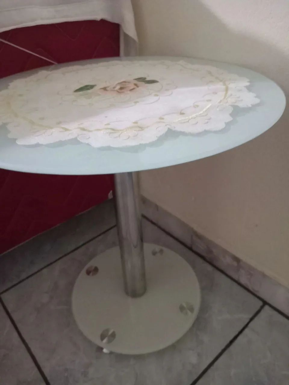 Mesinha de cabeceira 