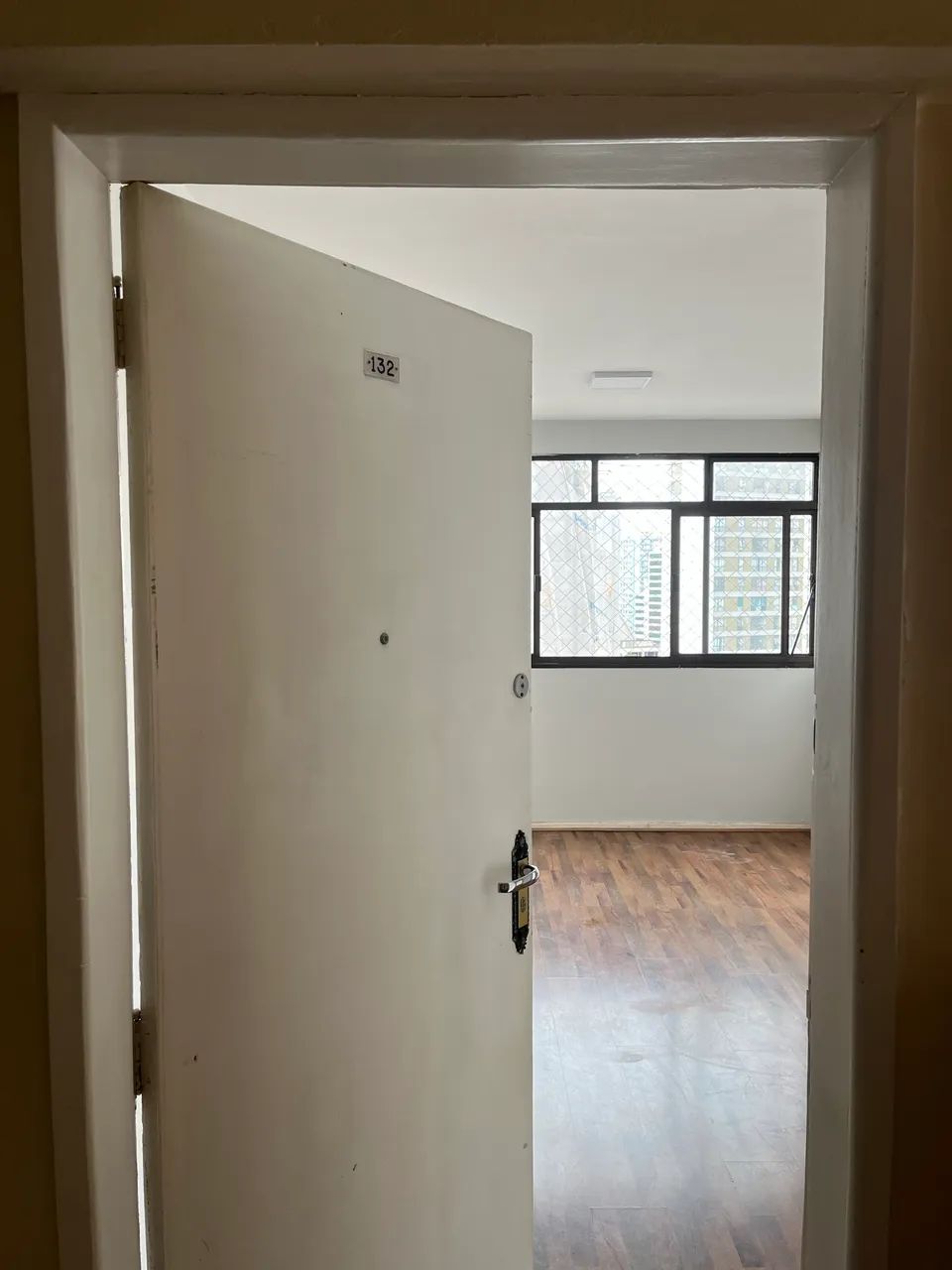 Apartamento 44m2 Centro de Curitiba - Foto 2