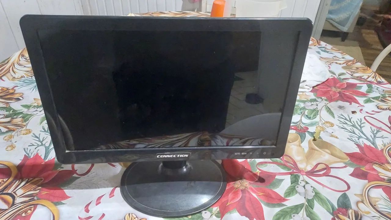 Monitor LED 15.6" Funcional + PC Gabinete (vendo separadamente também)  - Foto 2
