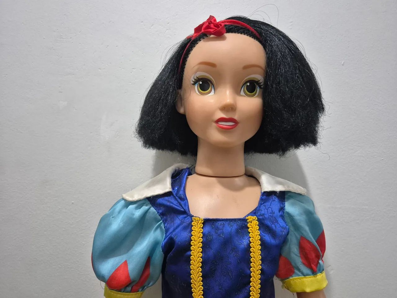 Boneca Branca de Neve com 78cm.  - Foto 5