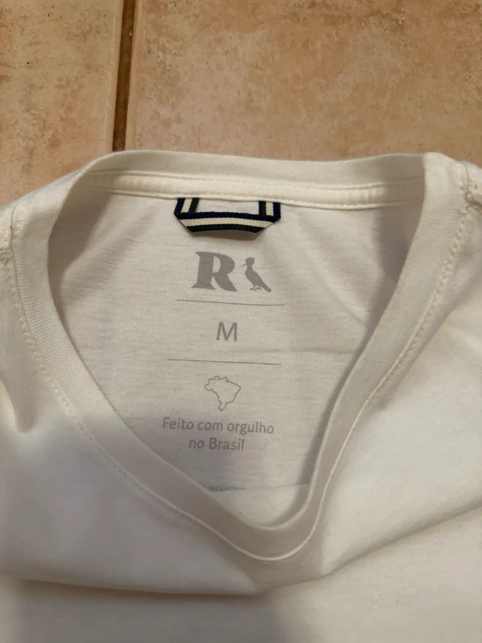 Camiseta Básica Reserva 100% algodão  - Foto 5