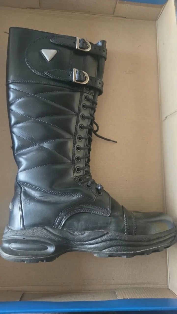 Bota de couro 38 - Foto 2