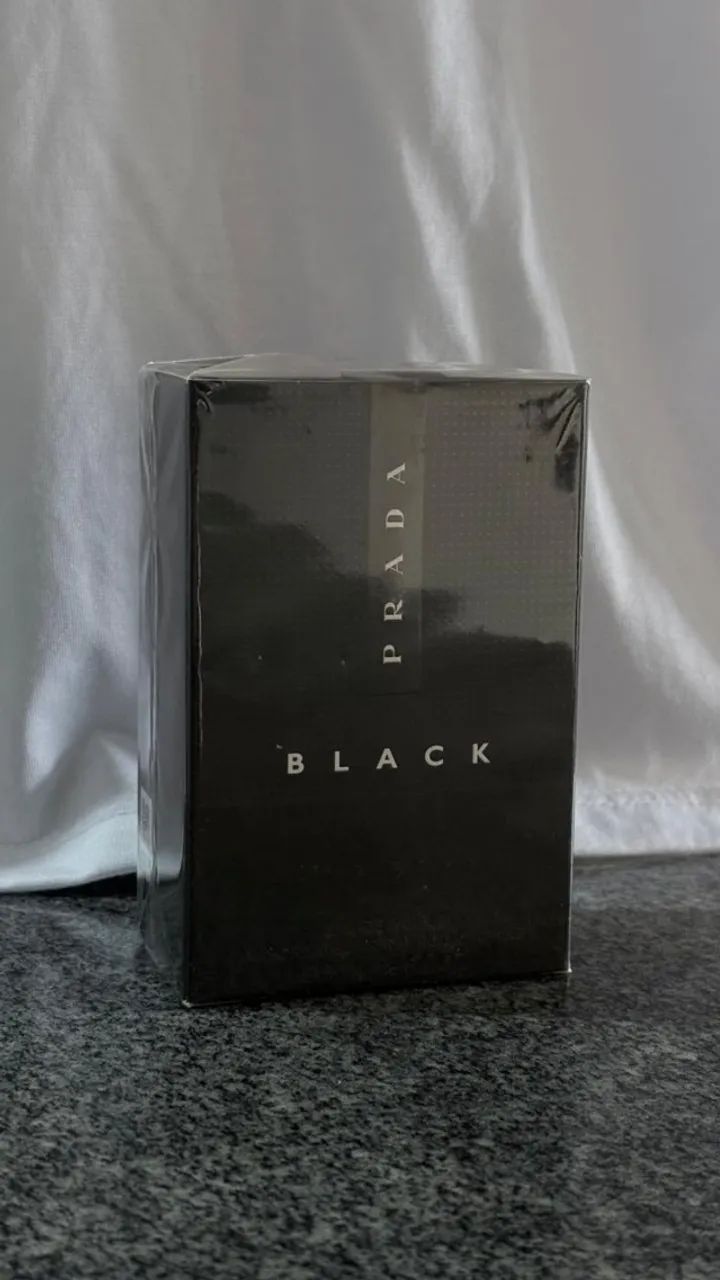 Perfume Prada Black 50ml  - Foto 4