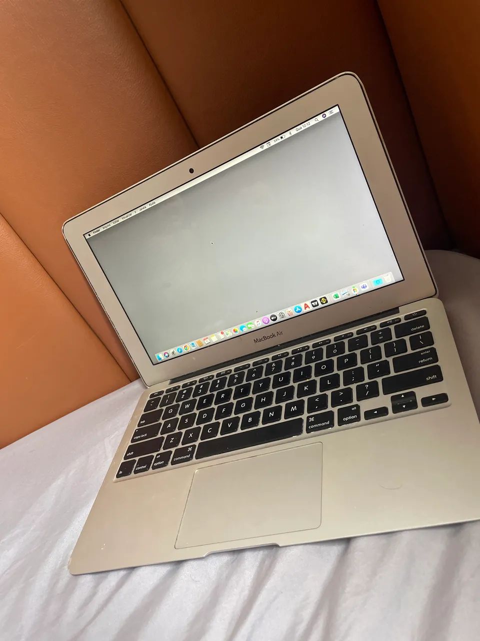 Apple MacBook Air 11インチ 2014 MacBook Air 11 Early 2014 - SSD 128GB + Excelente Bateria