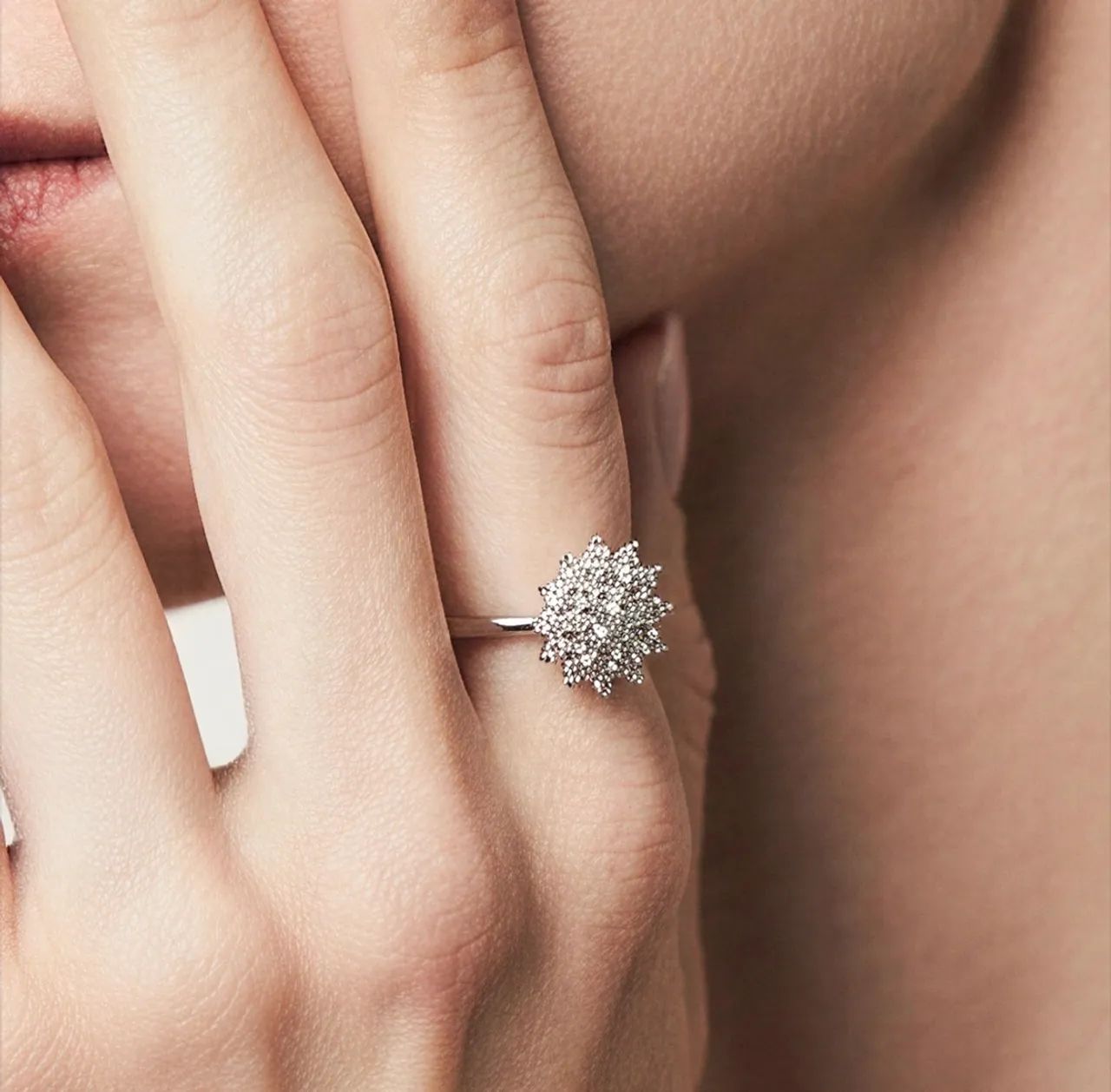 Anel chuveiro Moissanite