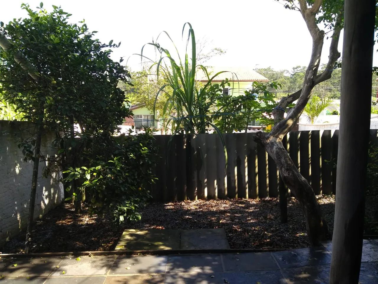 CASA PARA ALUGAR 50m DA PRAIA DO CAMPECHE