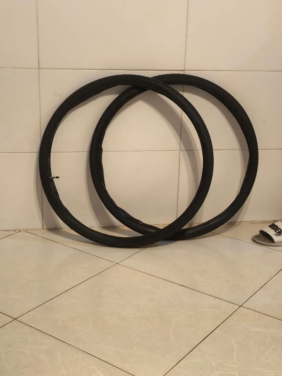 Pirelli 29x1, 75