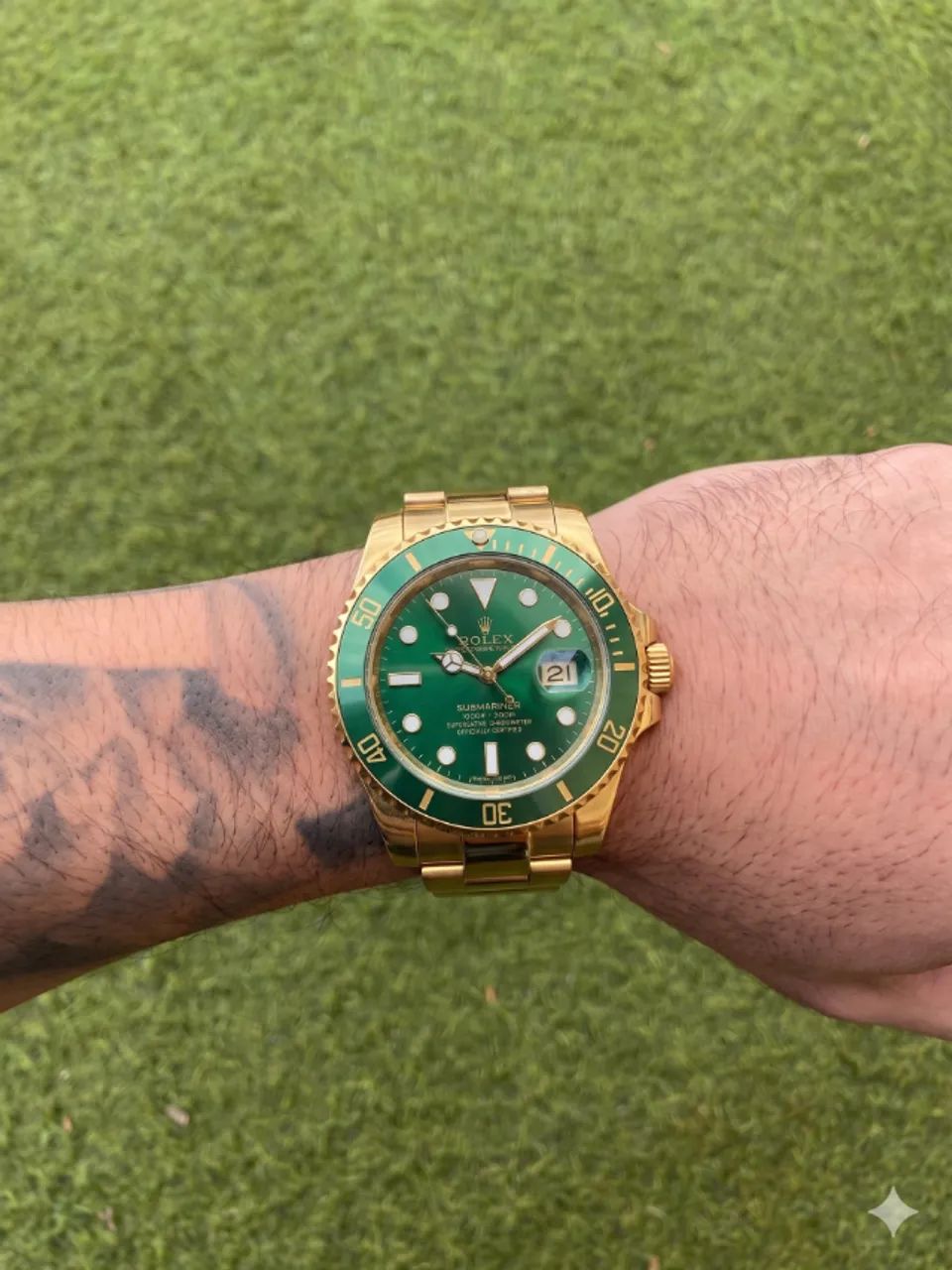 R-O-L-E-X Dourado e verde