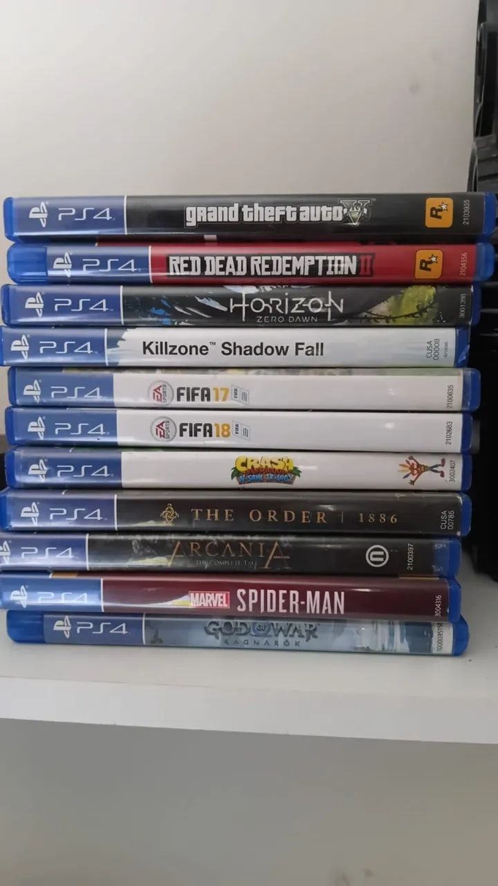 Vendo ps4 com 10 jogos - Foto 2