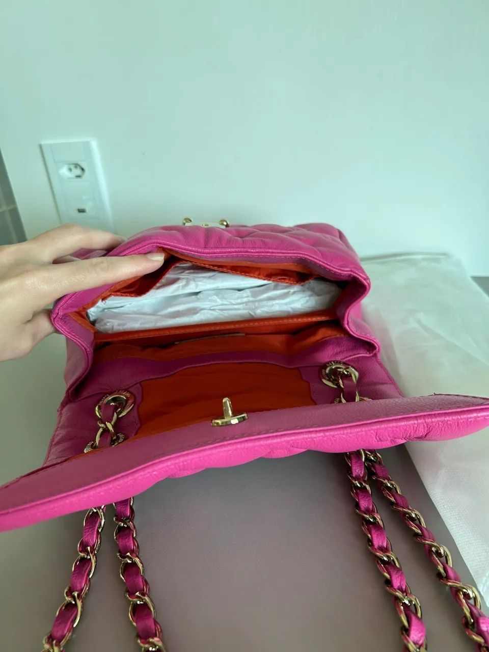 BOLSA DE COURO COM PEDRARIA DA AREZZO - Foto 4