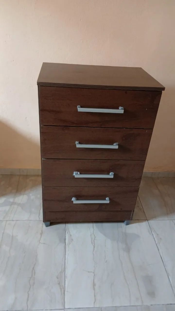 Comoda Multiuso quarto - Mdf Funcional com 4 Gavetas