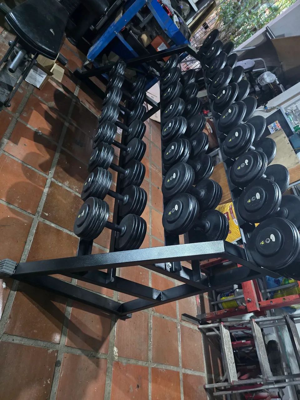 Bancadas de halteres - Foto 2
