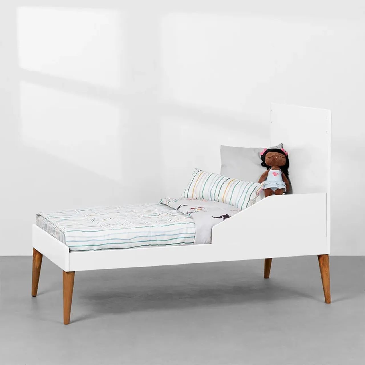 Berço / Mini Cama com Pés Retrô - Foto 3