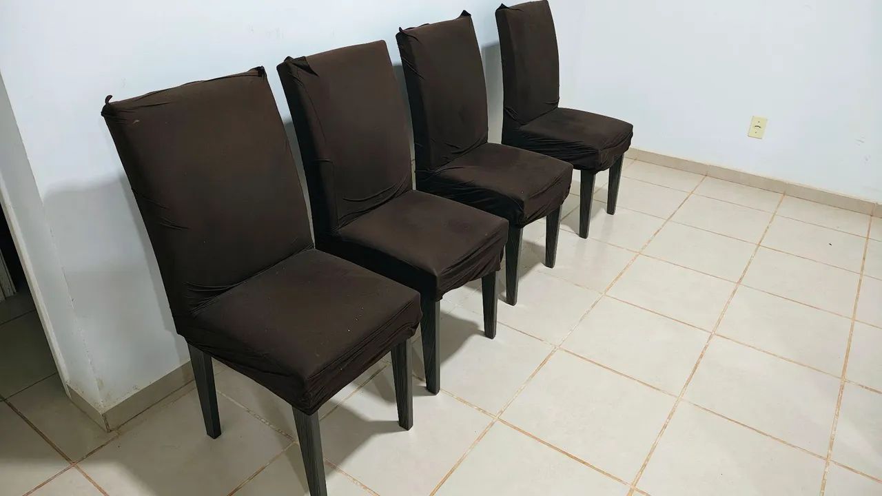 Cadeiras de sala de jantar 