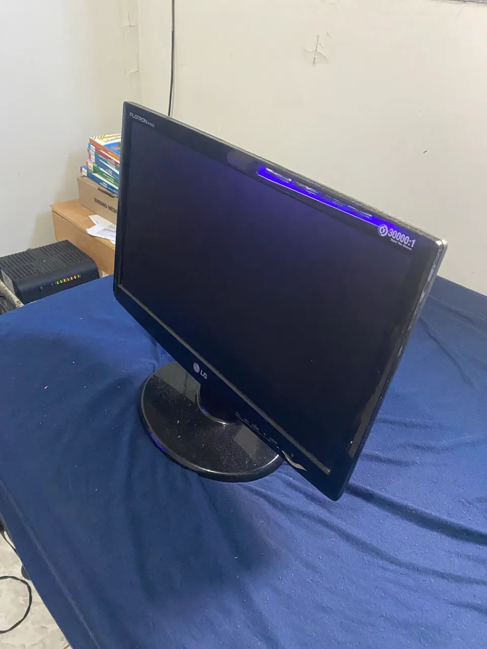 Monitor 19