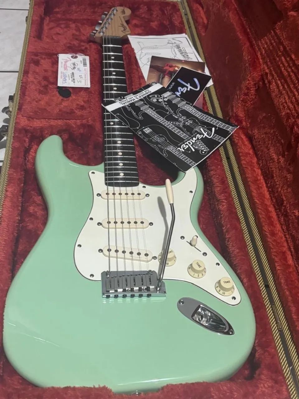 Guitarra Fender Jeff Beck c/ Case Regulada