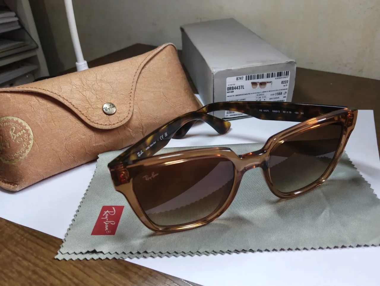 Ray-Ban Original com Estojo - Excelente Conservação - Foto 5