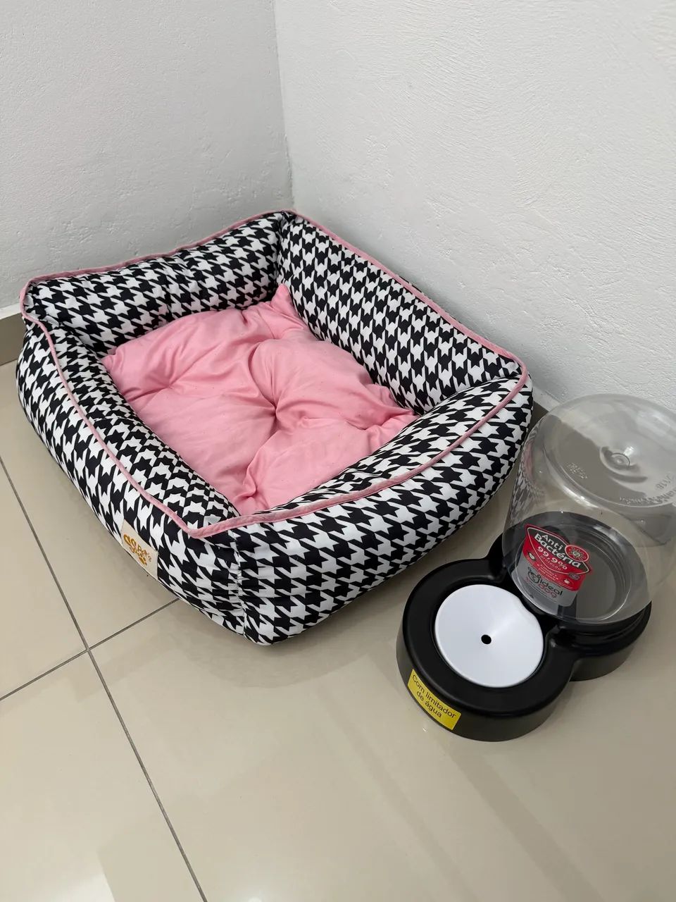 Bebedouro e cama Pet 