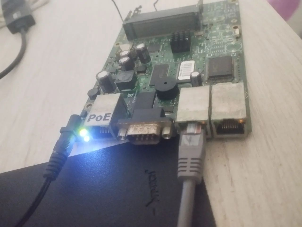 MikroTik RouterBOARD RB433AH - Foto 2