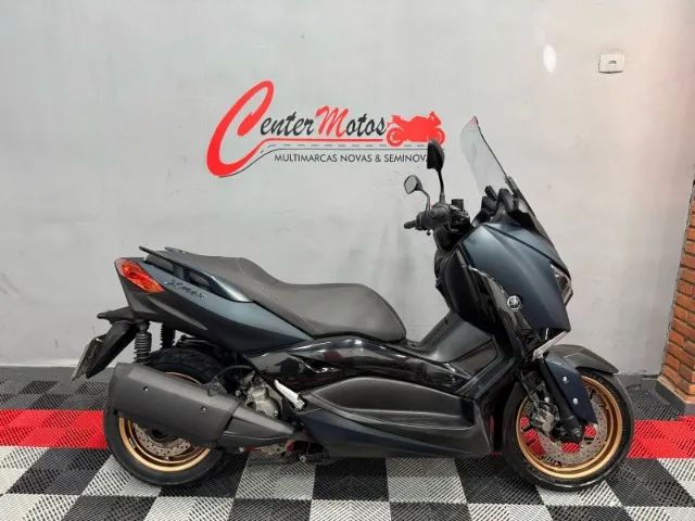 YAMAHA XMAX 250 ABS