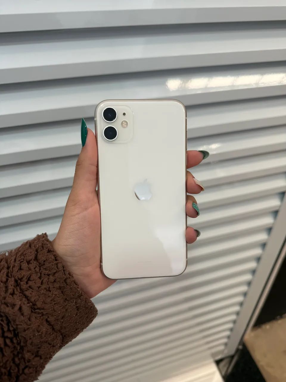 iphone 11 | 128gb | Branco | 74% Saúde da bateria  - Foto 3