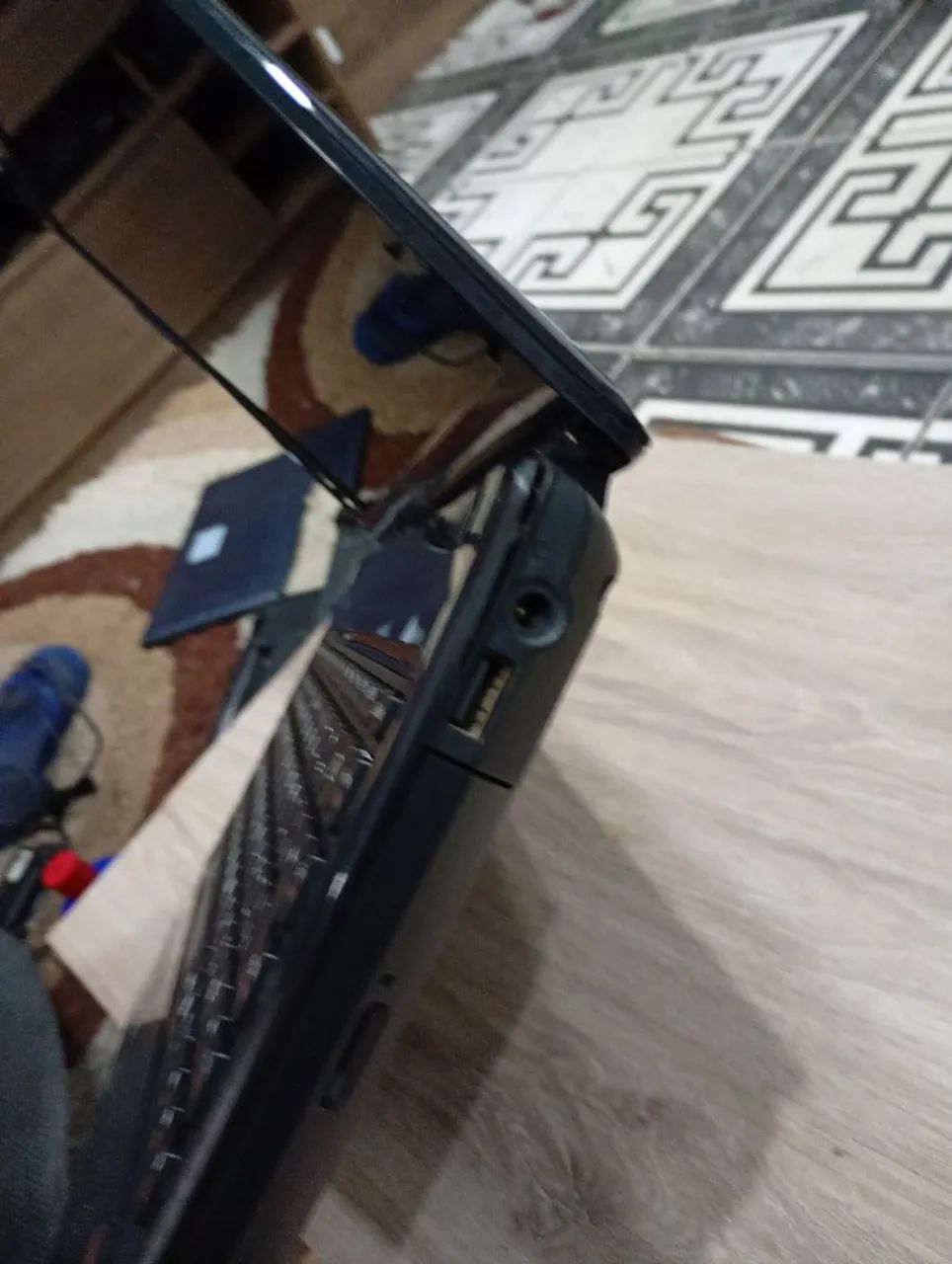 Notebook Lenovo para concerto ou retirar peças  - Foto 3