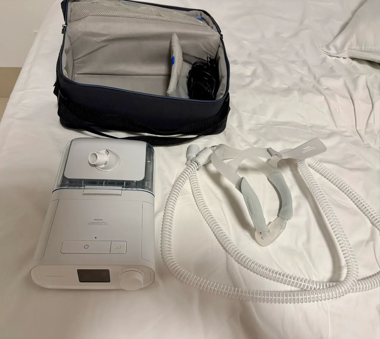 Kit Cpap Dreamstation Philips + Umidificador + Modem 3g  + Máscara Nasal Dreamwear Philips - Foto 2