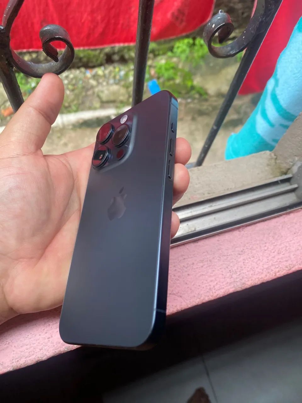 iPhone 15 pro 128gg - Foto 2