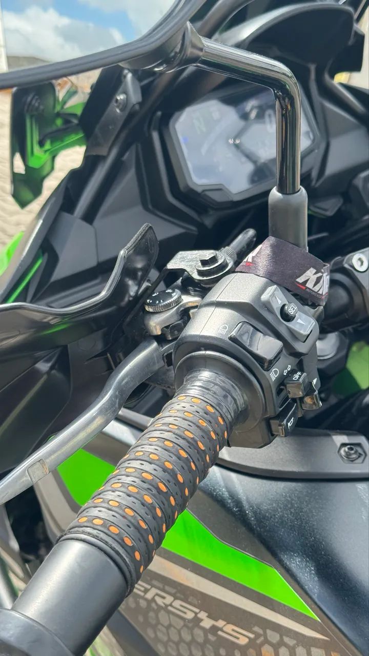 Versys 650 Tourer 2023 - Foto 4