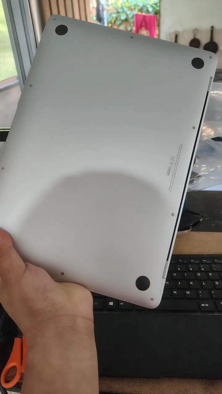 Vendo MacBook Air 13 2020 (A2337)  - Foto 3