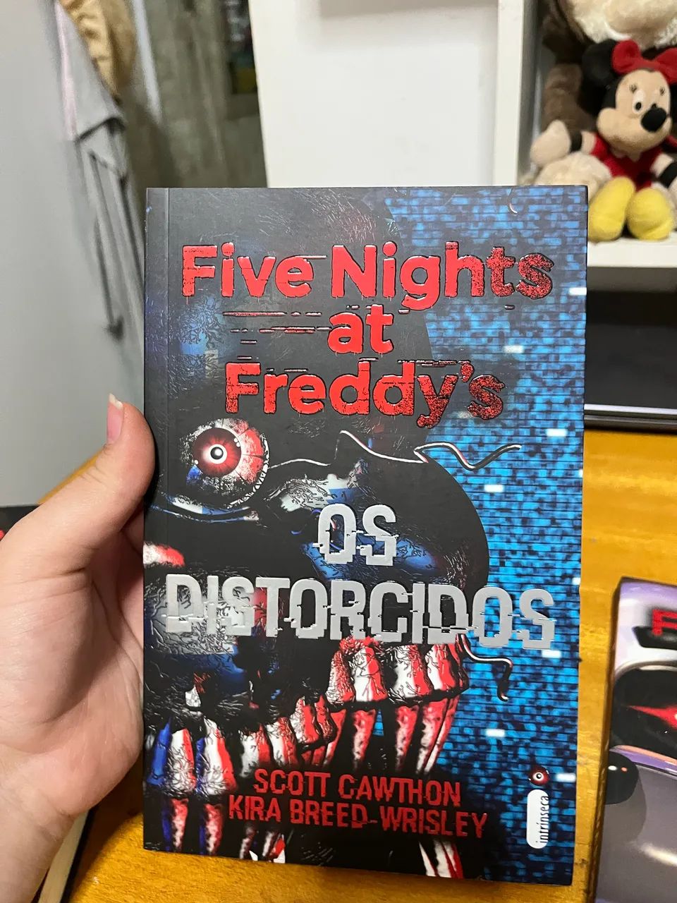 BOX TRÊS LIVROS FNAF - Foto 5