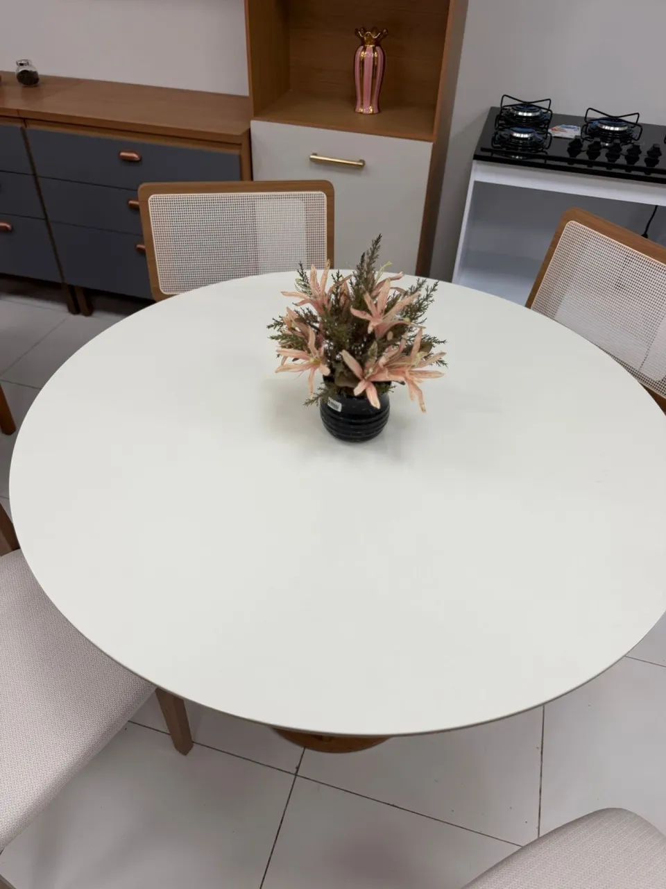 Mesa de Jantar Dalla Costa com 04 Cadeiras - Entrega Imediata - Foto 4