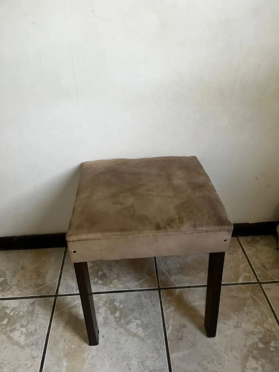 Upholstered Chairs65082766741889125