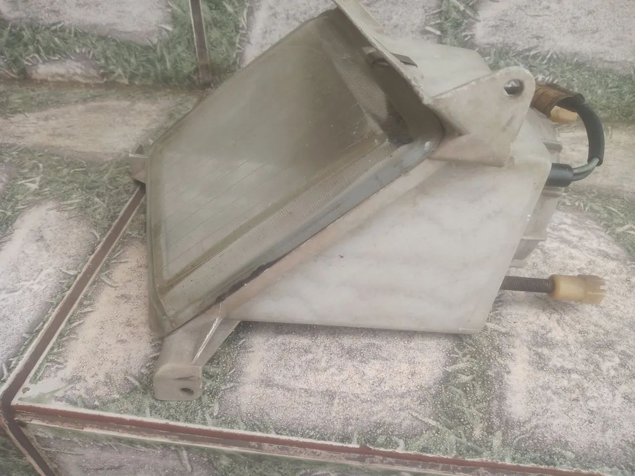 Farol milha Tempra antigo  - Foto 4