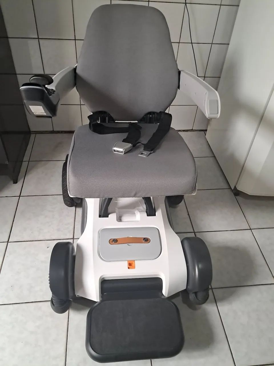 Cadeira motorizada Spacemed 