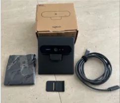 Webcam Logitech Brio 4K Ultra HD com Cabo USB, Suporte e Caixa Original - Seminova