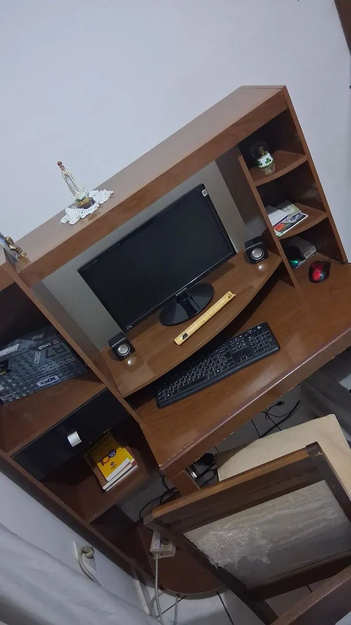 Escrivaninha de computador - Foto 2