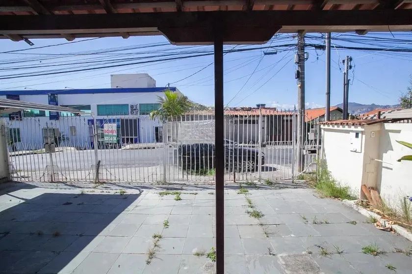 Casa à Venda - Cachoeirinha, 4 Quartos, 210 m2 - Foto 5