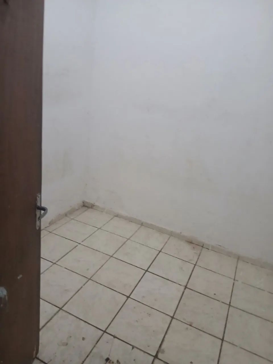 Aluga-se casa com 2 quartos em Dix-Septrosado. - Foto 4