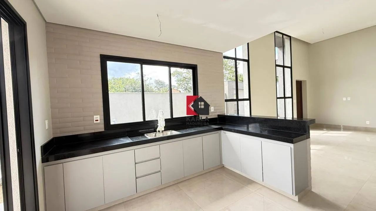 CASA COM PISCINA, 03 QUARTOS SENDO 01 SUÍTE NO JOÁ!! - Foto 3